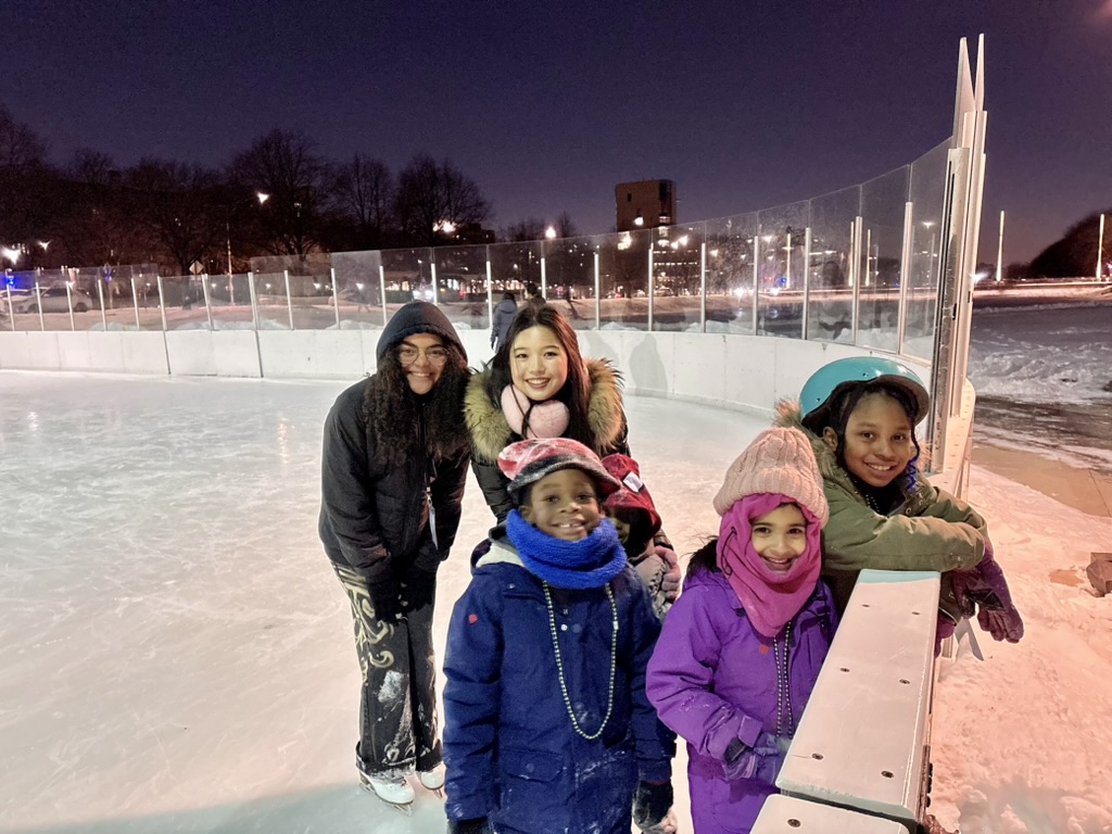 UChicago Civic Engagement tweet media