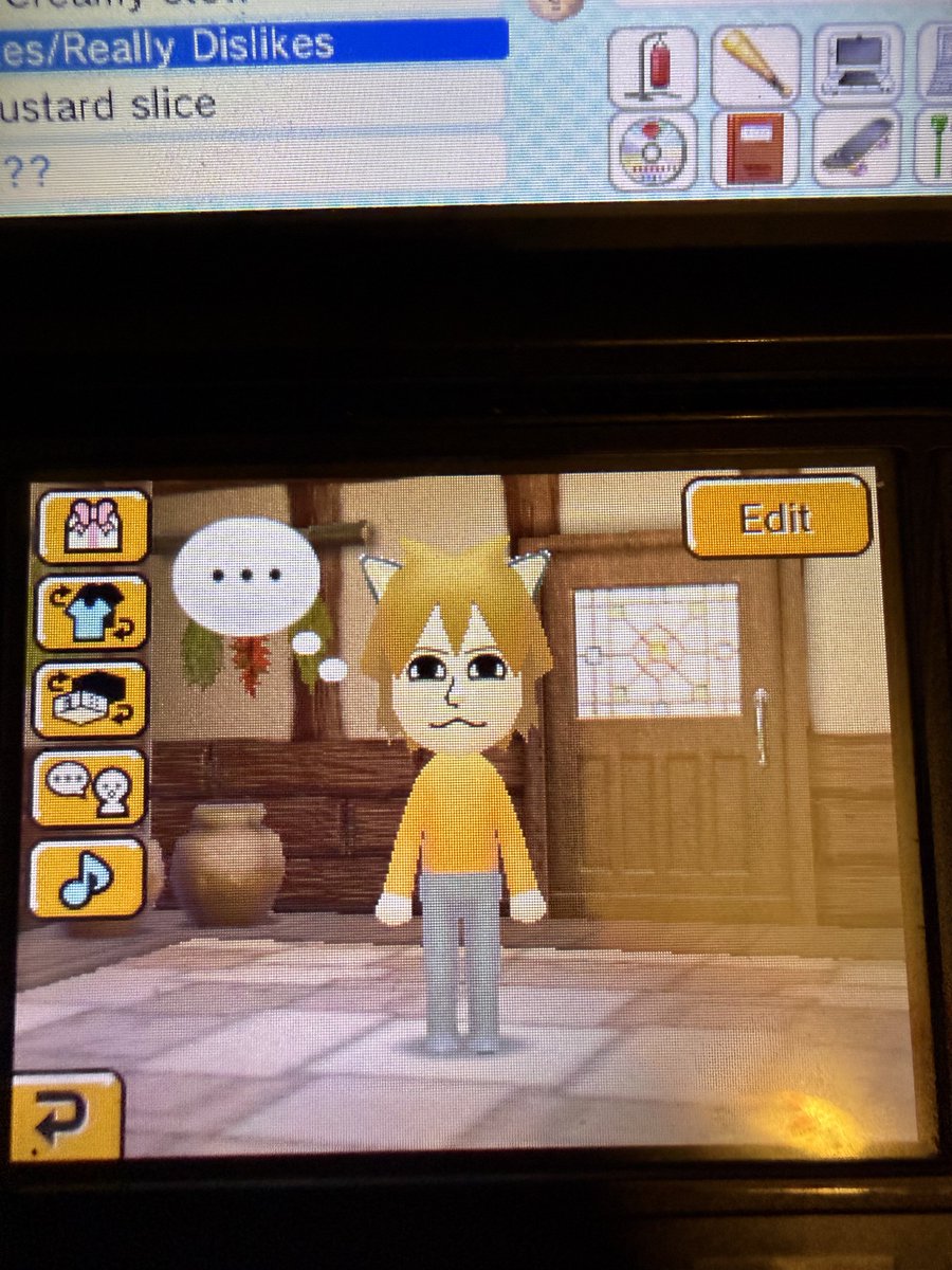 tirilm_ @infadier @moezegect LIKE THAT IS LITERALLY JUST MY MII