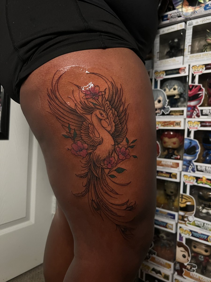 tianatattoos's tweet photo. A pretty phoenix🕊️I love this bird because it doesnt escape the fire it becomes it, it represents so many different things but I think the thing that stands out the most to me is rebirth and transformation💖 

Booking February and March🥰

🦋🦋🦋🦋🦋🦋🦋🦋🦋🦋 https://t.co/qvrDm6USgm