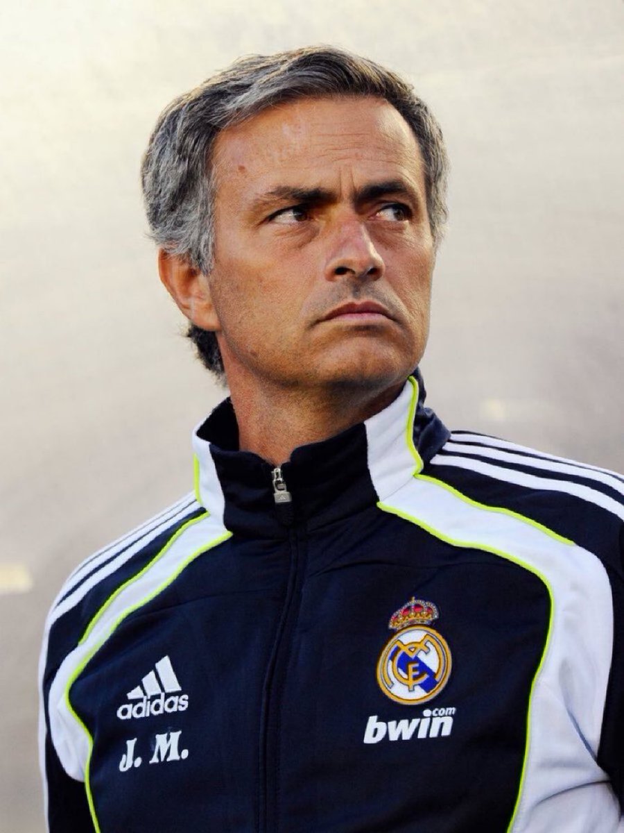 MadridXtra's tweet photo. In two weeks, Mourinho returns to the Bernabeu. https://t.co/u2YoUU4b5d