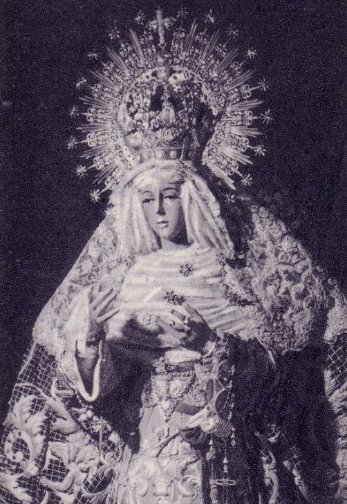 Esperan83634563's tweet image. Vida, dulzura y esperanza nuestra. 

Santa madre de Dios, ruega por nosotros. 
#Macarena #Sentencia #Rosario #Sevilla #España #Devocion #viralpost