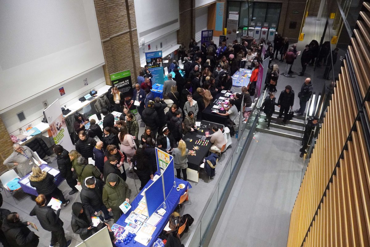The London Borough of Bexley marked the beginning of National Apprenticeship Week this evening with our Apprenticeship and Participation Event.

Young people have enjoyed the opportunity to engage with employers, training providers and support organisations.

#NAW2026