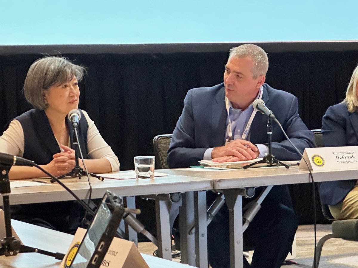 PA_PUC's tweet image. Challenges facing our nation's #natgas utility systems - including high demands driven by the current extreme cold snap, system reliability, and consumer #affordability - were key topics as PAPUC Chair Steve DeFrank led a #NARUCwinter26 chat with @FERC Commissioner Judy Chang.