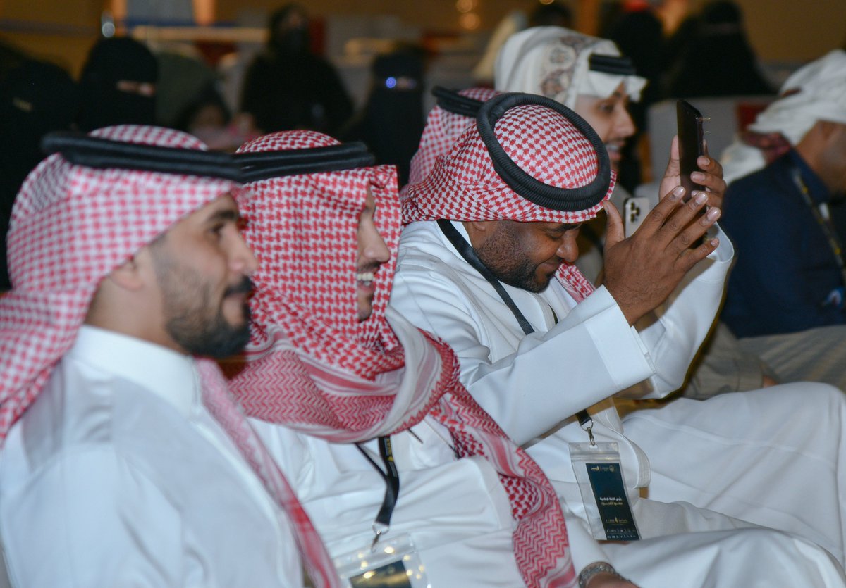 عالم الخرج للتمور والقهوة السعودية |KFSDC tweet media