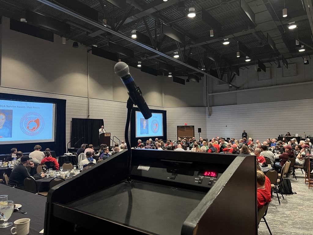 I ❤️ T&F Coaches! tweet media