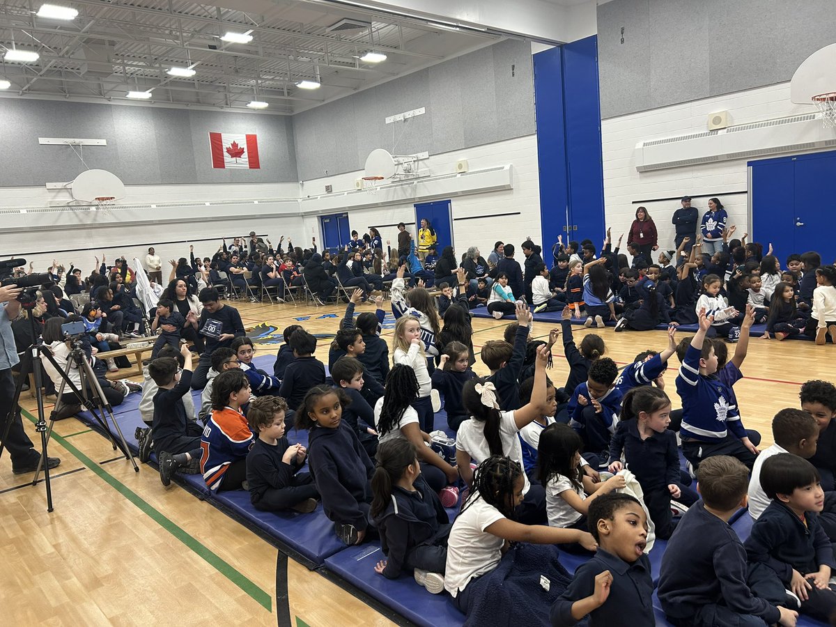 david letra tweet media