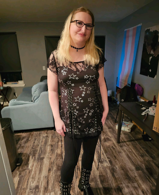 Ayesha Clinton (@ayeshahillary) on Twitter photo 