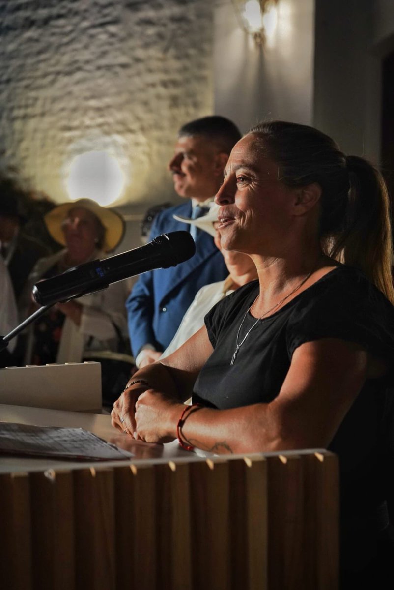 🤍 Memoria que nos reúne

A 90 años del Cristo Ñu Porá, compartimos una noche de encuentro y emoción junto a vecinos y vecinas, reconectando con una parte profunda de nuestra historia e identidad.

#VamosJuntos🧡