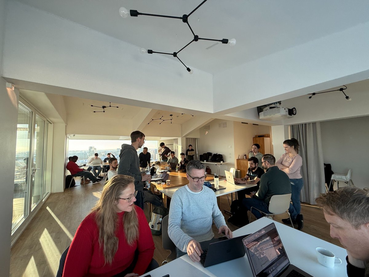 A little behind-the-scenes from last week’s Focus gathering in Helsinki 🇫🇮 Great people, big ideas, and lots of exciting things in the works.