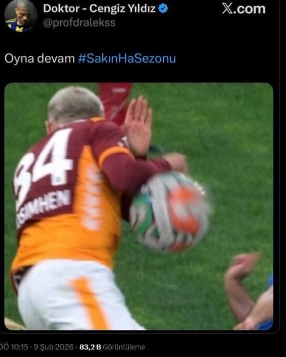 Öyle ahlaksız ve yalancı kavme geldik ki..
Artık şaşırmıyorum..
Ne verirsen yiyorlar..
Olm montaj yapacaksınız bari adam akıllı yapın..!!!
Bilgi: Torreira'nın numara 84 değil, ayrıca sırtında da Osimhen yazmıyor!
Penaltı