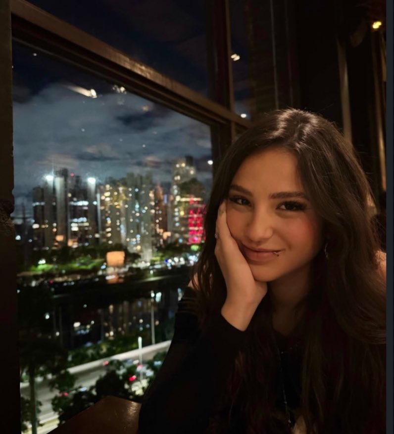 LLLAlice_bch's tweet image. Amo que elas não estão fazendo questão nenhuma de esconder…