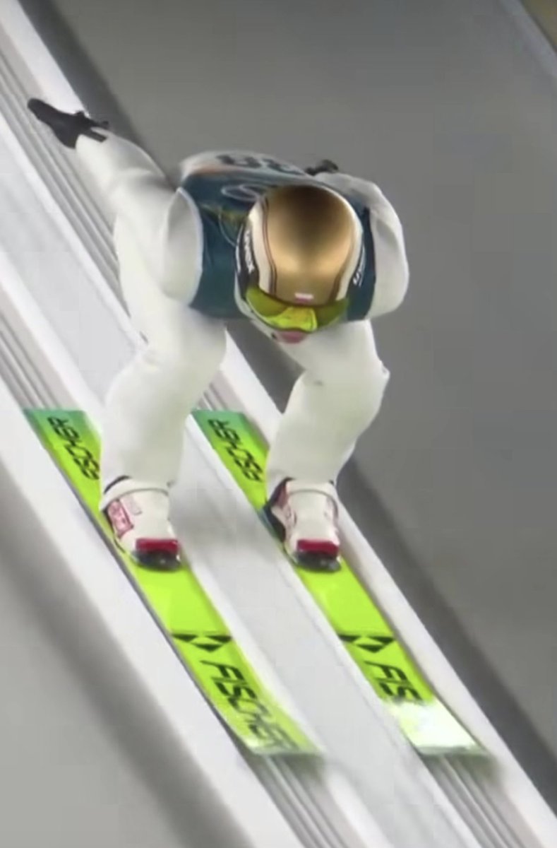 Raf Lewicki tweet media