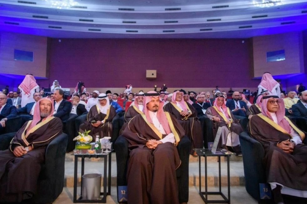 #عاجل | 
عبدالله كامل: ندوة البركة ساهمت في بناء الاقتصاد والمصرفية الإسلامية

عبدالهادي الصويان <a href="/hil5557/">عبدالهادي الصويان</a>
okaz.com.sa/economy/na/223…