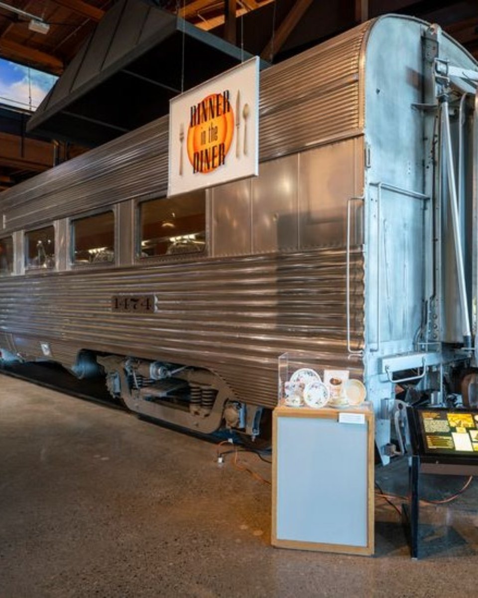 MenloLibrary's tweet image. Join us this Wednesday, Feb. 11 for a virtual trip to the California Railroad Museum! People travel from throughout the world to experience this popular facility--but this week it will travel to you! Sign up now: bit.ly/4jfG4qa