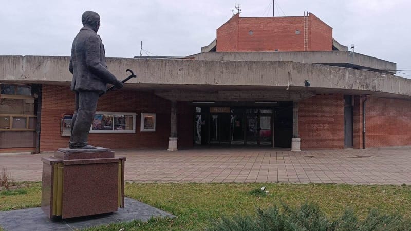 Amaterske glumačke svečanosti krajem februara #glumačkesvečanosti #festival #požarevac #amateri
ebranicevo.com/kultura/amater…