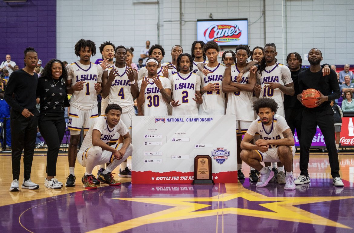 _JustinBurns_'s tweet photo. After a talk with Coach Jackson I’m 
Blessed to receive an offer from LSU-
Alexandria 💜💛@coachchuckt @NKyzie
@coachdmojack @CoastalNorthMBB https://t.co/kRhObqfVib