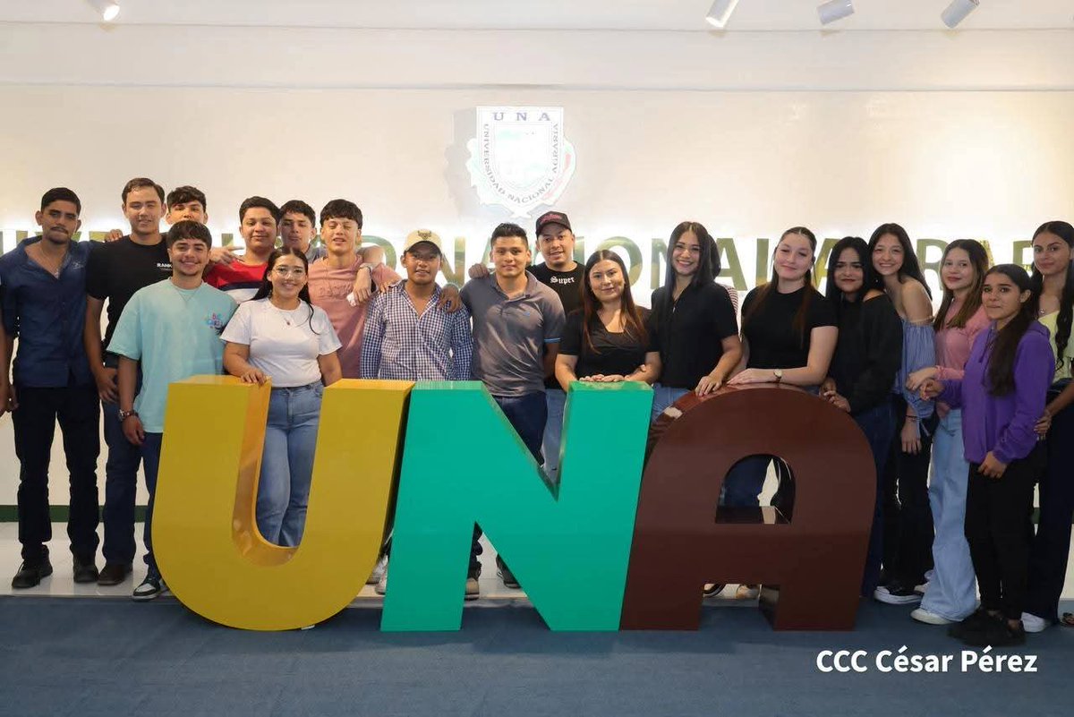 db_nicaragua's tweet image. 🎓📚 Con dinámicas recreativas, prácticas en laboratorio y conferencias, la Universidad Nacional Agraria Bernardino Díaz Ochoa recibió a estudiantes de nuevo ingreso y continuidad, fortaleciendo la convivencia y el aprendizaje académico. 🌿🔬

#Nicaragua
#UNA
