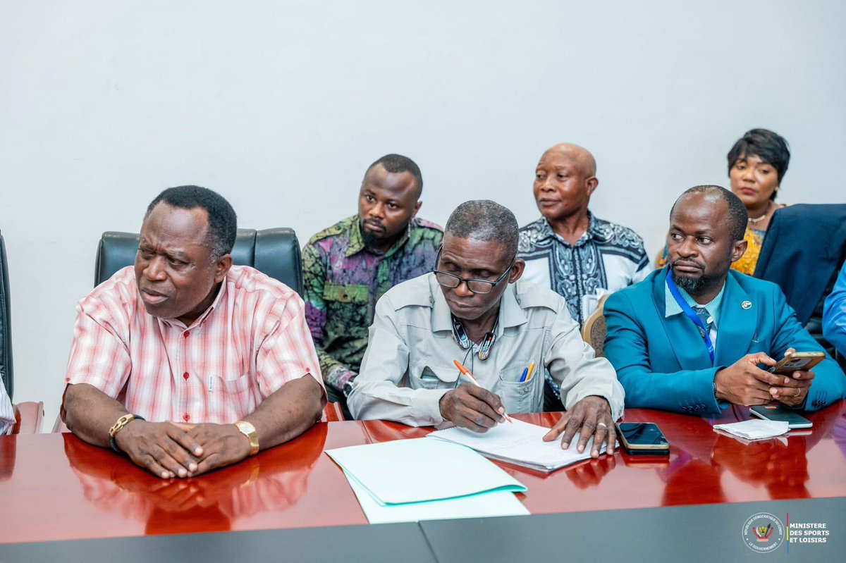 StreamFootRDC's tweet image. 🚨𝐈𝐍𝐅𝐑𝐀𝐒𝐓𝐑𝐔𝐂𝐓𝐔𝐑𝐄 | Tata Raphaël : reprise conditionnée

Le Ministère des Sports conditionne la reprise des compétitions à la signature d’un acte d’engagement des clubs contre le vandalisme.
Les sanctions sportives remplaceront les amendes financières.

En attendant…