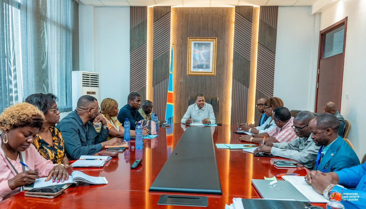 StreamFootRDC's tweet image. 🚨𝐈𝐍𝐅𝐑𝐀𝐒𝐓𝐑𝐔𝐂𝐓𝐔𝐑𝐄 | Tata Raphaël : reprise conditionnée

Le Ministère des Sports conditionne la reprise des compétitions à la signature d’un acte d’engagement des clubs contre le vandalisme.
Les sanctions sportives remplaceront les amendes financières.

En attendant…