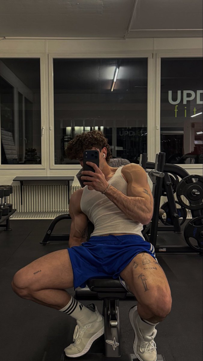 CharlieAlbo tweet media