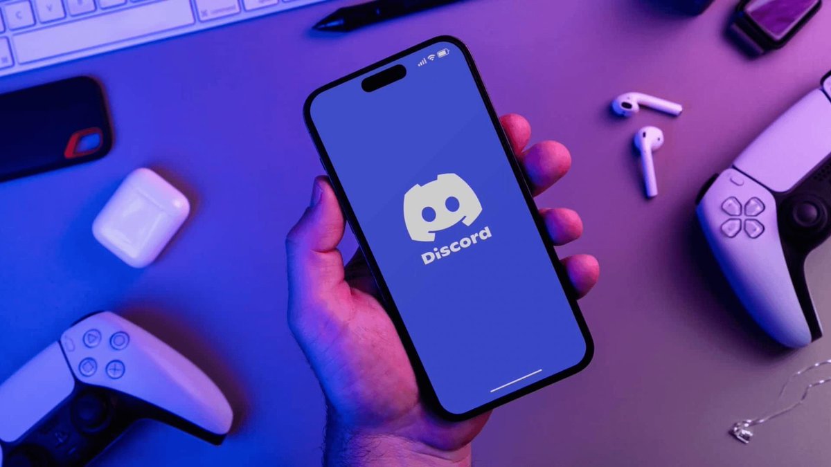 slpng_giants_pt's tweet image. 📢 Discord fará verificação de idade de usuários em todo o mundo

Caso identificado que o usuário seja adolescente, haverá um filtro de conteúdo, restrição de acesso a canais e até a limitação do contato com usuários adultos e desconhecidos.

A atualização será implementada de…