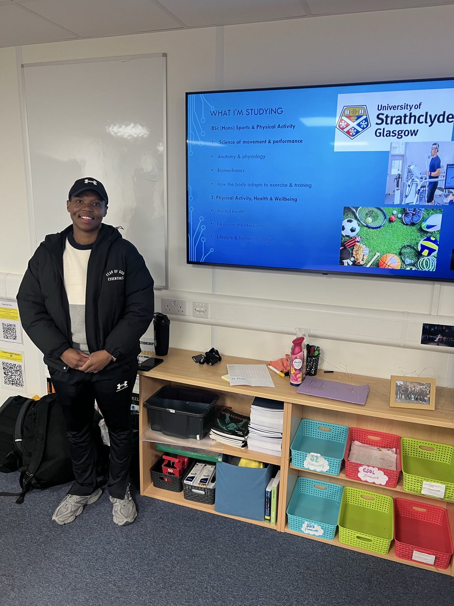 St Thomas Aquinas PE tweet media