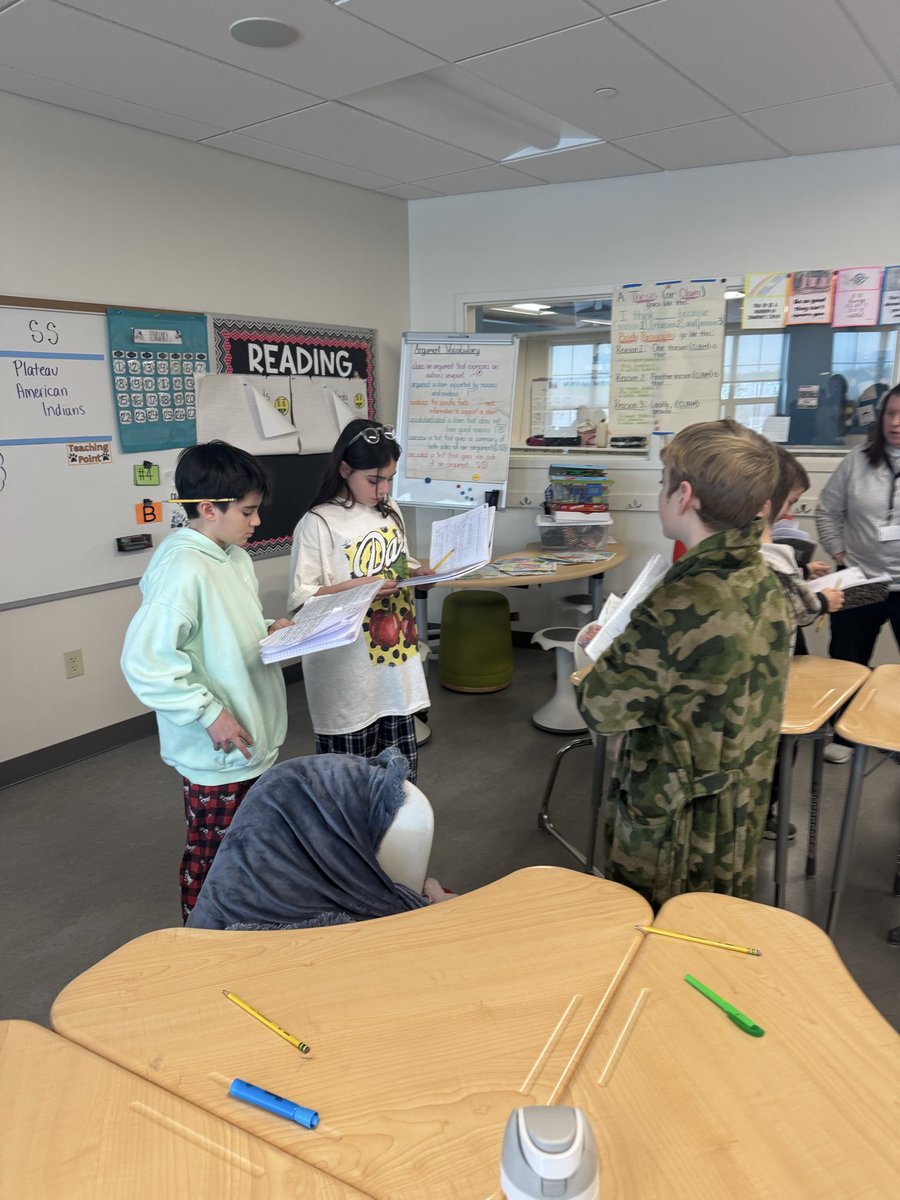 Mrs. Waite tweet media