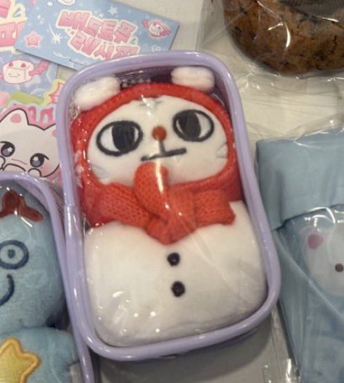 kidultcomplex's tweet image. 큰 희망은 없지만 크래비티 vity festa 팬콘 2/7 일차 이후 외로운 잊혀진 혹시 랑모를 발견한 분들을 위해 ㅠㅠㅠㅠㅠㅠㅠ ㅠㅠㅠㅠ 무슨 일이 있었는지 모르겠어요. 길고양이를 발견하면 저에게 연락해 주세요 ㅠㅠㅠㅠㅠ

#CRAVITY #VITYFESTA #크래비티 분실물