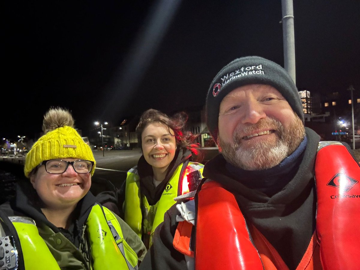 A big thank you to our volunteers Sharon, Orlágh and Paul who are braving the cold this evening on our Monday patrol! 🛟

It’s a cold one out there - stay safe everyone! ❄️👏