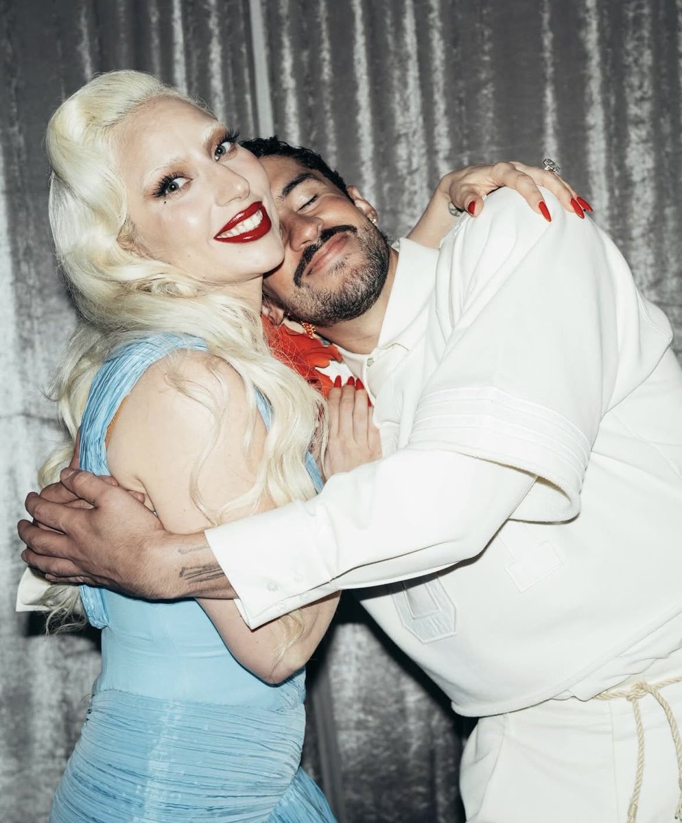 Indie5051's tweet image. Lady Gaga y Bad Bunny en una nueva foto