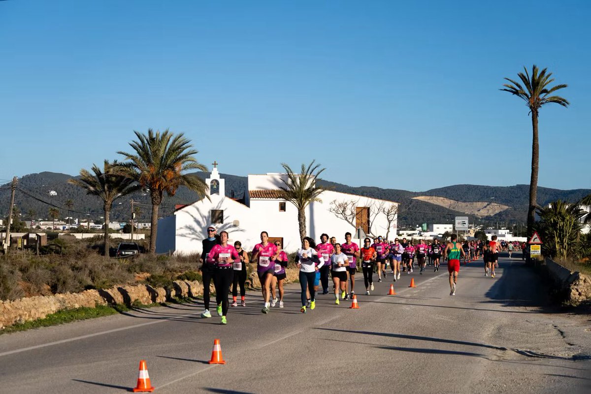 Etheria Magazine tweet media