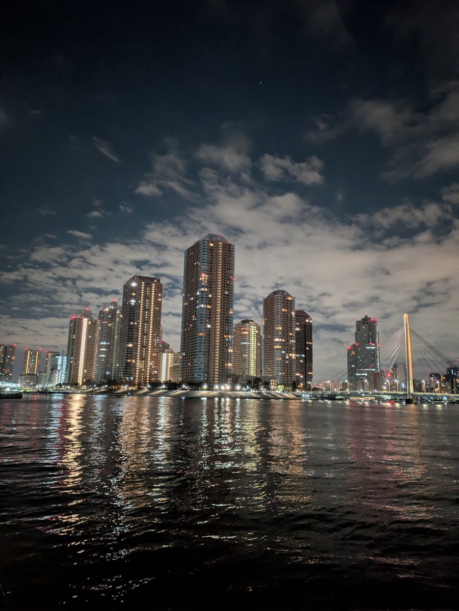 アオサギ君、おはよう！
東京暖かいね!