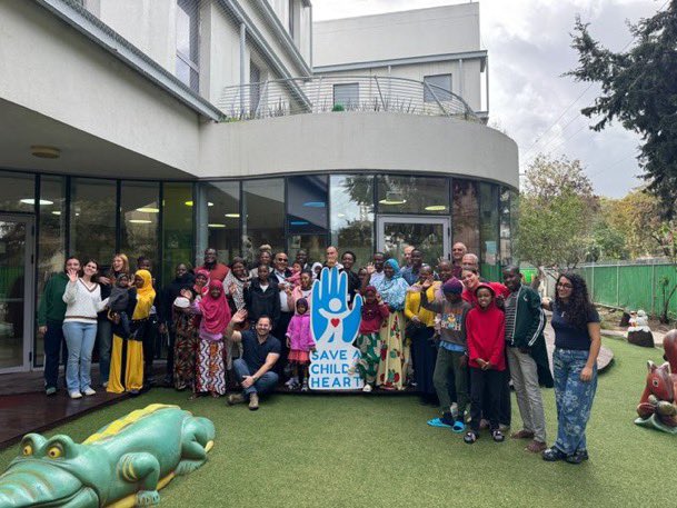 AJC Paris tweet media