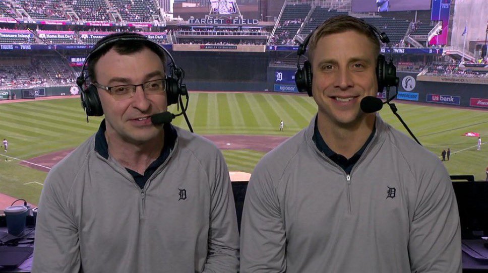 Miggysbat's tweet photo. You can broadcast games on Nickelodeon for all I care, as long as it’s these two on the mic 🤌 https://t.co/Tv4t5T6Ora