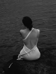 .

“Be with me always
take any form-drive me mad! 
only do not leave me in this abyss, 
where I cannot find you!”

― Emily Brontë, Wuthering Heights
.

liliiyaphoto