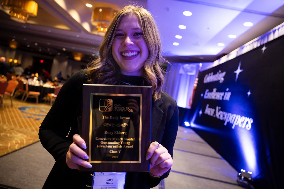 Roxy Ekberg tweet media