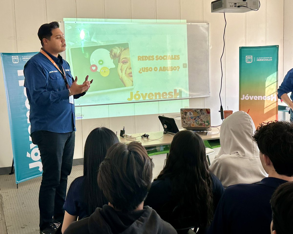 ✨Visitamos la preparatoria del <a href="/colegioalerce/">Colegio Alerce</a> para compartir con sus alumnas y alumnos una plática sobre “Redes sociales: ¿uso o abuso?”, creando conciencia sobre su impacto en nuestra vida diaria.📱

#JóvenesH #IHJ #JuventudHMO #PrepaAlerce