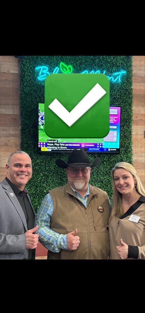 SergeantJBP's tweet image. 🚨 Rail Road Commissioner🚨 

Yup, I and TENS OF THOUSANDS of other #TEXANS will be voting for @matlockfortexas for that seat. A trusted Veteran Marine, who has 20+ years of experience working IN THE ENERGY sector, NOT TRADING their stocks.

IS IT TEXAS FIRST @bofrench OR