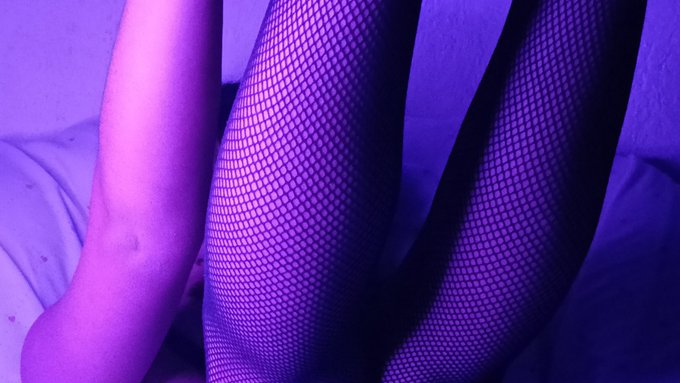 La Tamii | ✨🙂‍↕️ - 4 pic. Cum on me 🙂‍↕️ https://t.co/1B219VSvsq