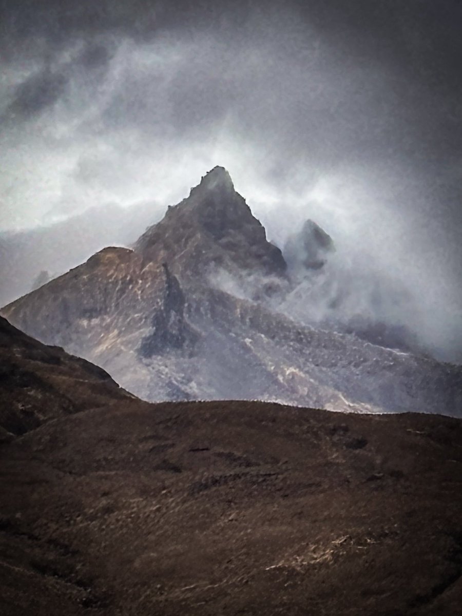 ScotlandsMountains tweet media