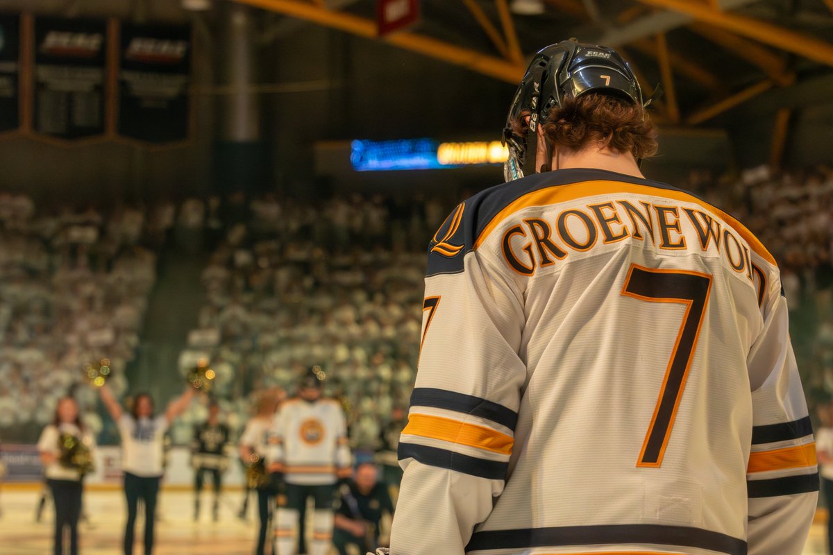 Luke Krout tweet media