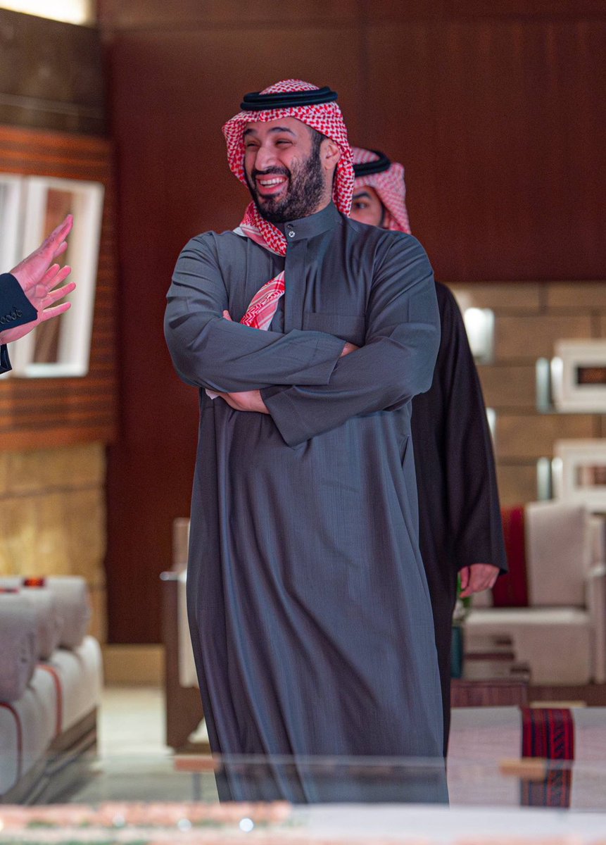 ترند " #ولي_العهد "

زعيم الشرق الأوسط الأمير محمد بن سلمان :

مصلحتي أن يكون المواطن السعودي راضي كل يوم أكثر من اليوم الذي قبله 🇸🇦❤️