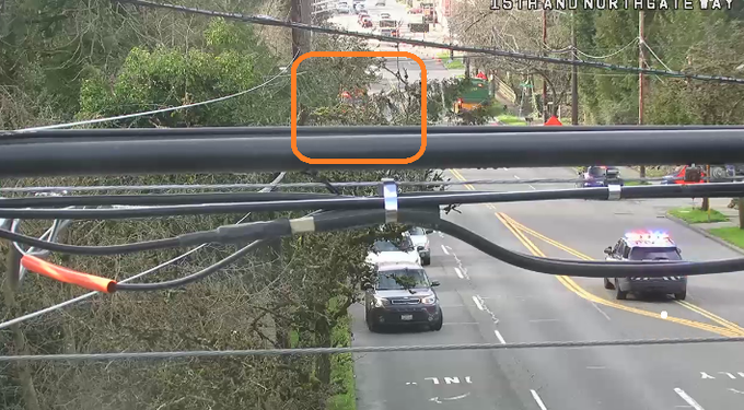 노스게이트웨이 NE 서쪽, 충돌 발생 주의