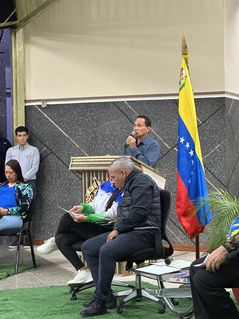 Carlos Barrios tweet media