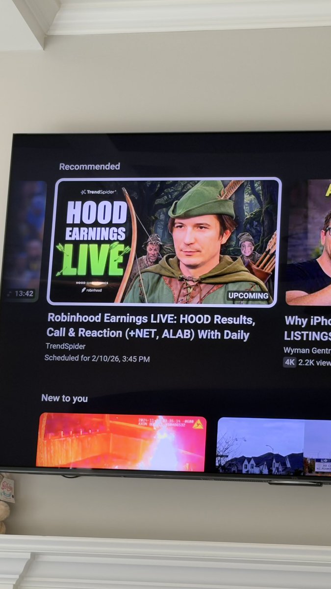 Whoever is doing the thumbnails at <a href="/TrendSpider/">TrendSpider</a> deserves a raise … absolute legend … join me and <a href="/MikeMKTs/">Mike Toney-Hoffman</a> tomorrow for $hood $net $Alan and other earnings. And my sidekick story on how $CRDO just made you around 40% in less than a few days thanks to sidekick