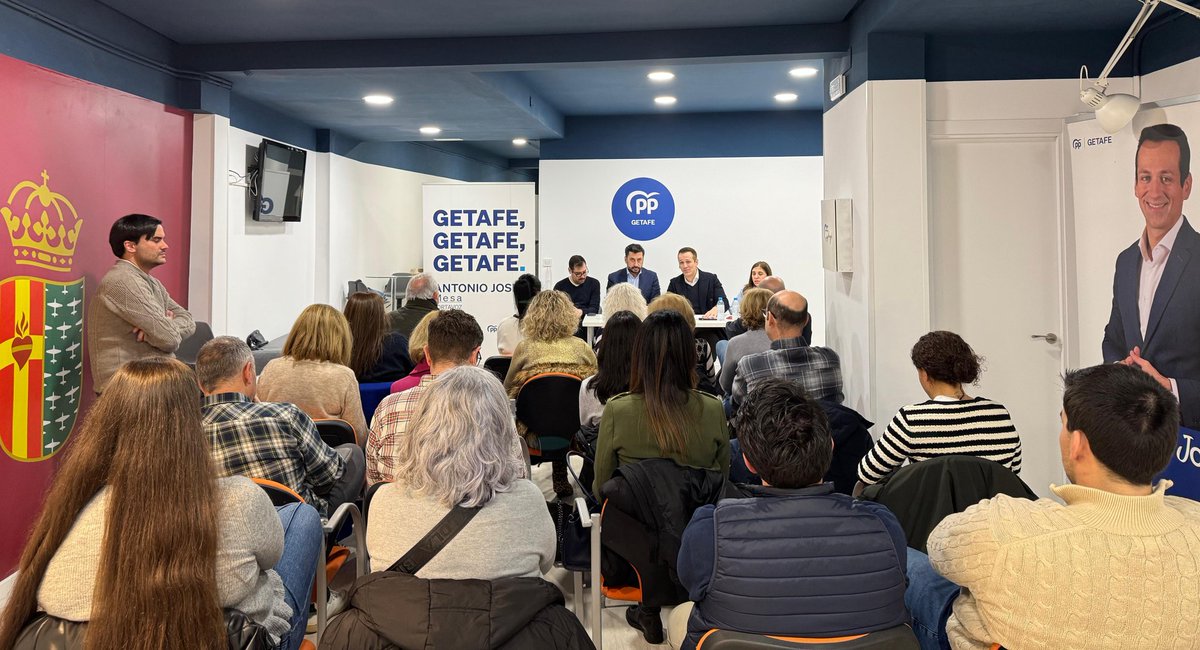 Esta tarde hemos celebrado Comité Ejecutivo de <a href="/ppgetafe/">PP Getafe</a> con la presencia especial del portavoz del <a href="/PPAsamblea/">PP Asamblea de Madrid</a> <a href="/cdpache/">Carlos Díaz-Pache</a> 

Gracias por el apoyo y espaldarazo para seguir adelante, con trabajo e ilusión, liderando la única alternativa del cambio en Getafe.

Gracias también a