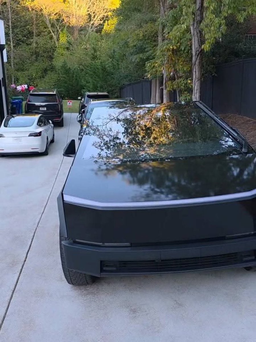 Drop your opay or any aza!!!!

I will be crediting as many  tonight till tomorrow morning. Must be following!!