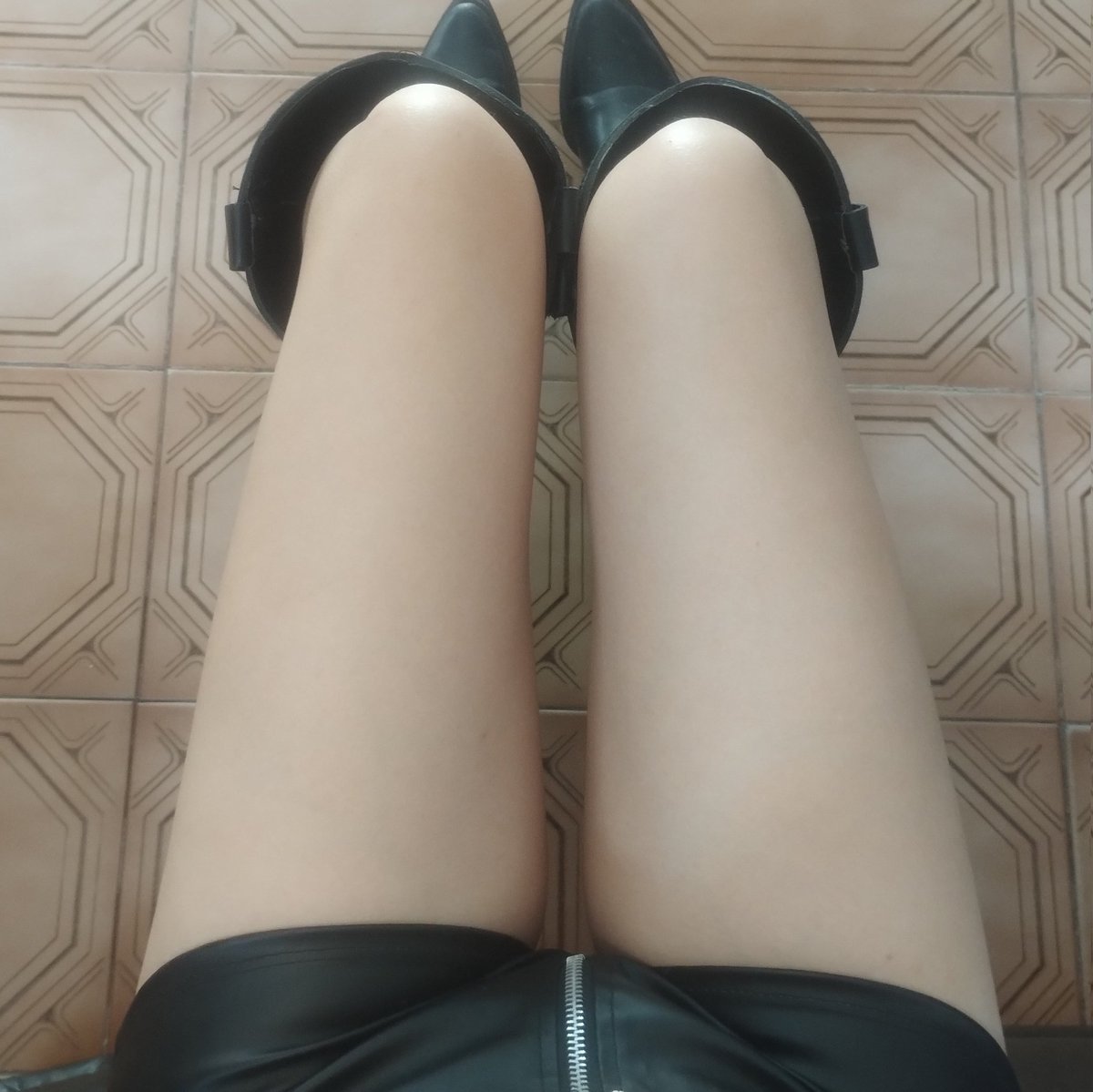 venus ˒ tweet media