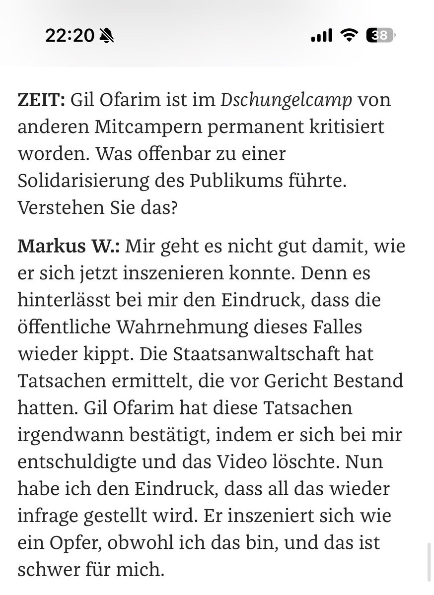 Der Hotelmitarbeiter, der bis heute übrigens keinen Cent Schmerzensgeld gesehen hat, hat der <a href="/zeitonline/">DIE ZEIT</a> ein Interview gegeben. 

Das sollten gerade die gelesen haben, die über den Ausgang des Dschungelcamps vollkommen begeistert waren. 

zeit.de/gesellschaft/2…