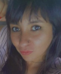 Cinthia Yael Unda Silva tiene 30 años, desapareció el 31/12/25 en el barrio Parque Industrial, #Neuquen capital. Es delgada, altura 1,70. Vestía remera top, pantalón jean oscuro y mochila. Se hizo la denuncia, Comisaría 20°. Por favor avisar #Urgente al☎️299-5765890, 101 o 911